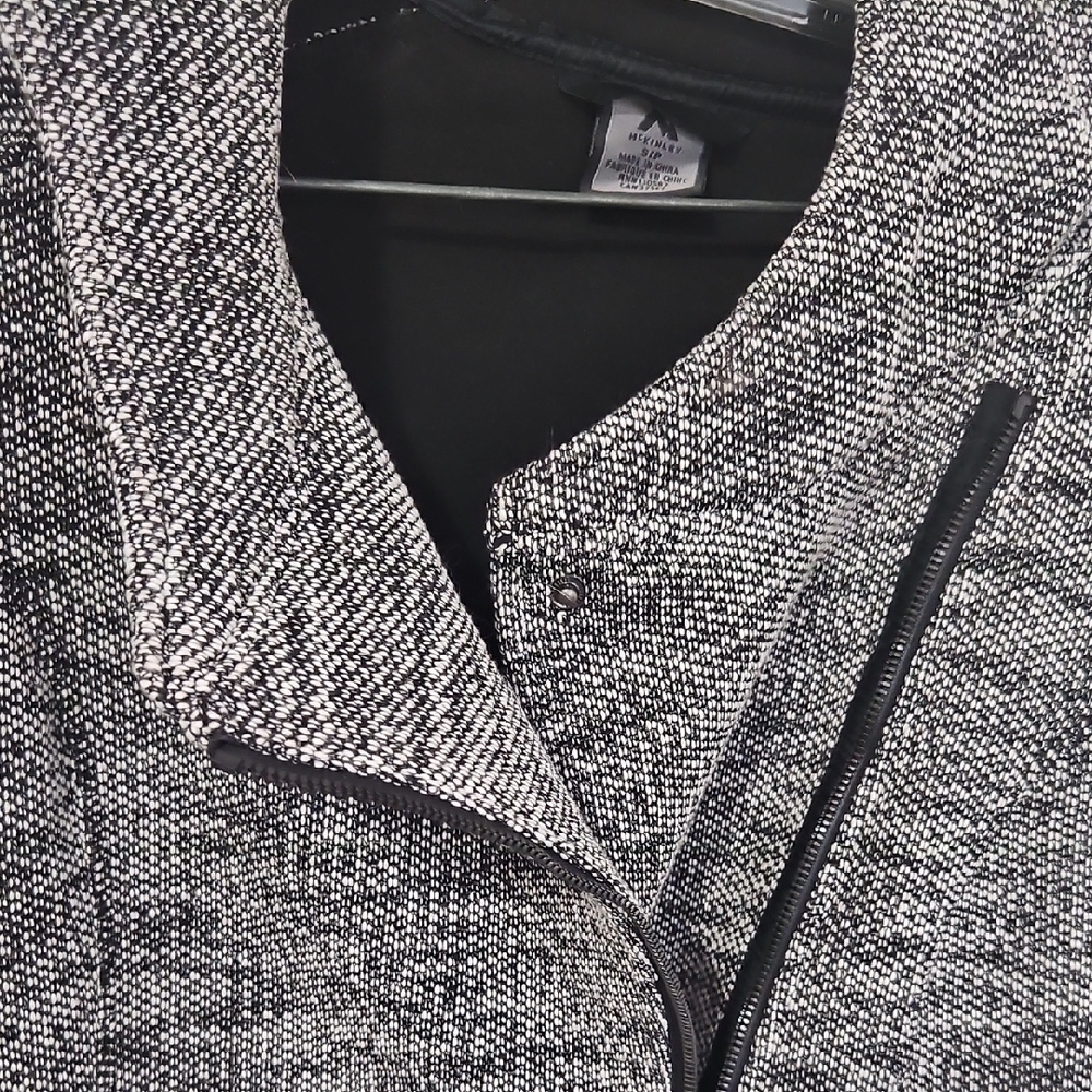 Women's Gray Hooded Jacket - Picture 2 of 5